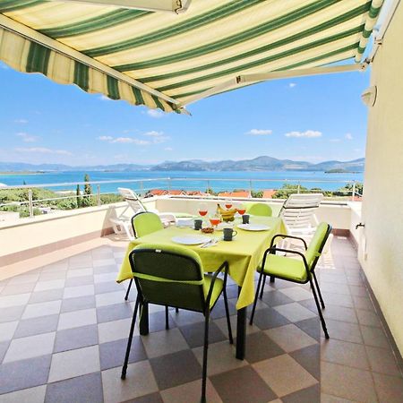 Apartments Gusti Drače Eksteriør bilde