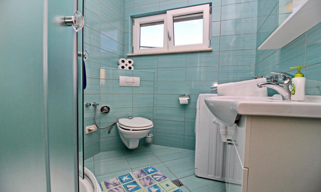 Apartments Gusti Drače Eksteriør bilde