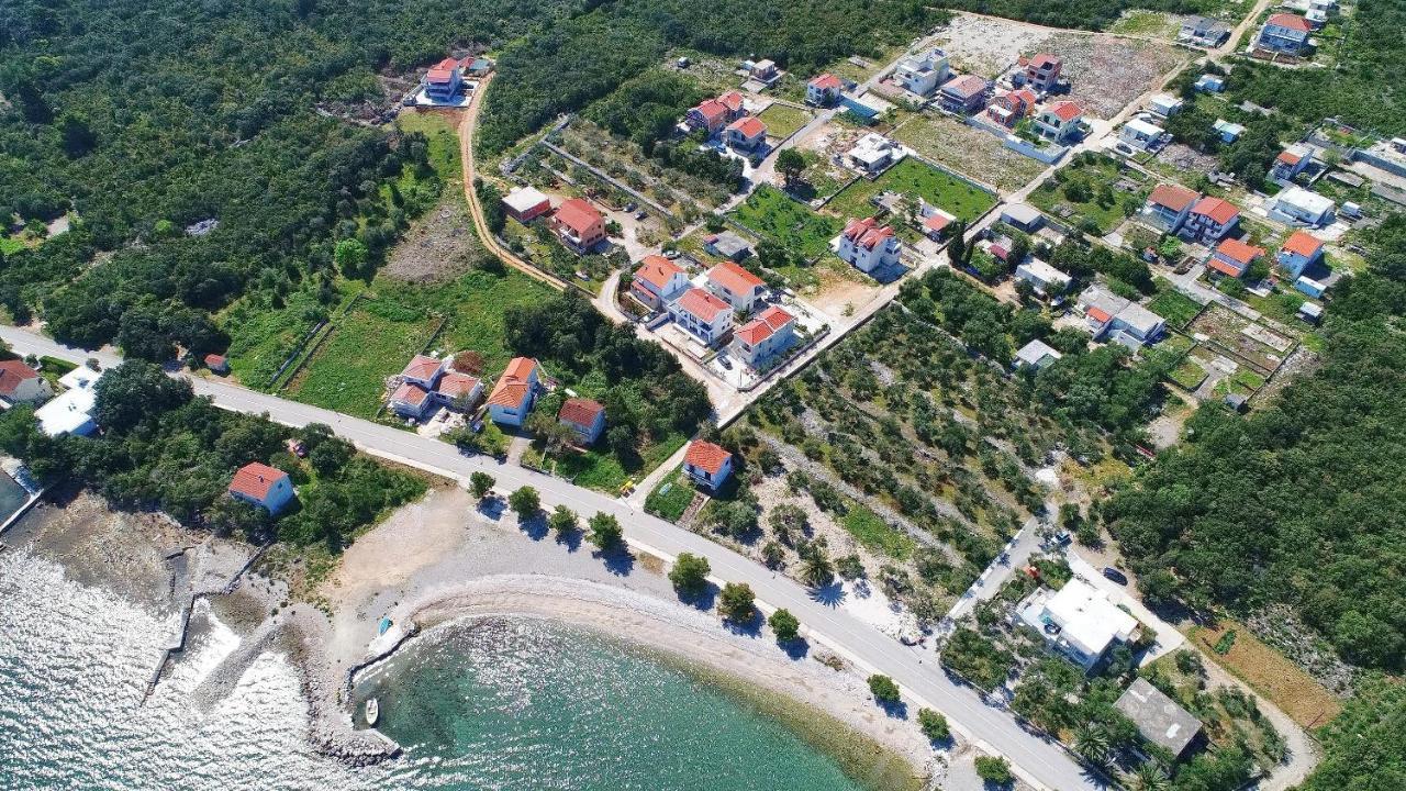 Apartments Gusti Drače Eksteriør bilde
